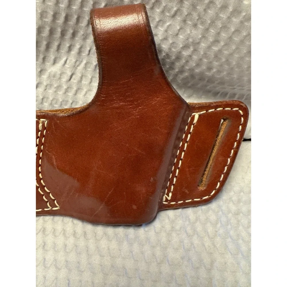 Triple K 420 Secret Agent Holster RH 420-5 S&W 945 Brown Leather Snap